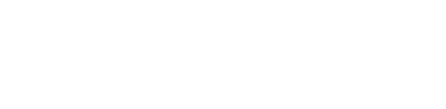 かつおと昆布の「和だし」をベースに、「鶏だし」とスパイスをあわせ、優しい味わいながらも深いコクが特徴の和風カレーで、カレーの上で踊るかつお節からふわりと香りが立ち上がり、食欲をそそります！香ばしい炭火焼きチキンとシャキシャキとした食感のささがきごぼうでアクセントを加え、枝豆やなす、しそ風味の大根漬けで彩りも豊かな一皿となっております。